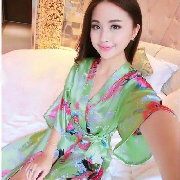 Silk Cove ups - Picture 6 of 11